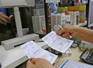 Почему врачи пишут рецепт по-русски