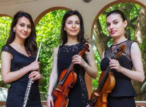 Հայկական տրիոն երաժշտական հայտնի դիստրիբյուտորների և լեյբլների ուշադրության կենտրոնում է