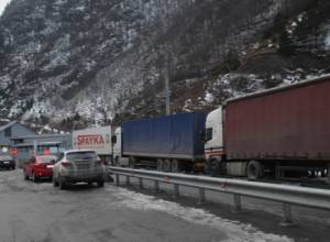 Автомобильная дорога Степанцминда-Ларс открыта