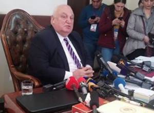 Ես ինքնակամ հրաժարական չեմ տա. Արամ Սիմոնյան