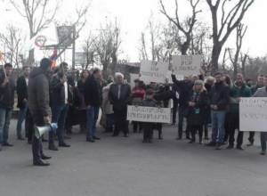 Отец убитого Юрия Тепаносяна будет привлечен в качестве свидетеля