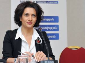 «Առաջին անգամ չէ, որ ես հայկական լրատմավիջոցների, այսինքն` մեր խնդիրների մասին հոդված եմ գրում»