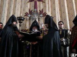 Ս. Գայանե վանքում կատարվեց հոգեհանգիստ՝ արքեպիկոպոս Մութաֆյանի համար