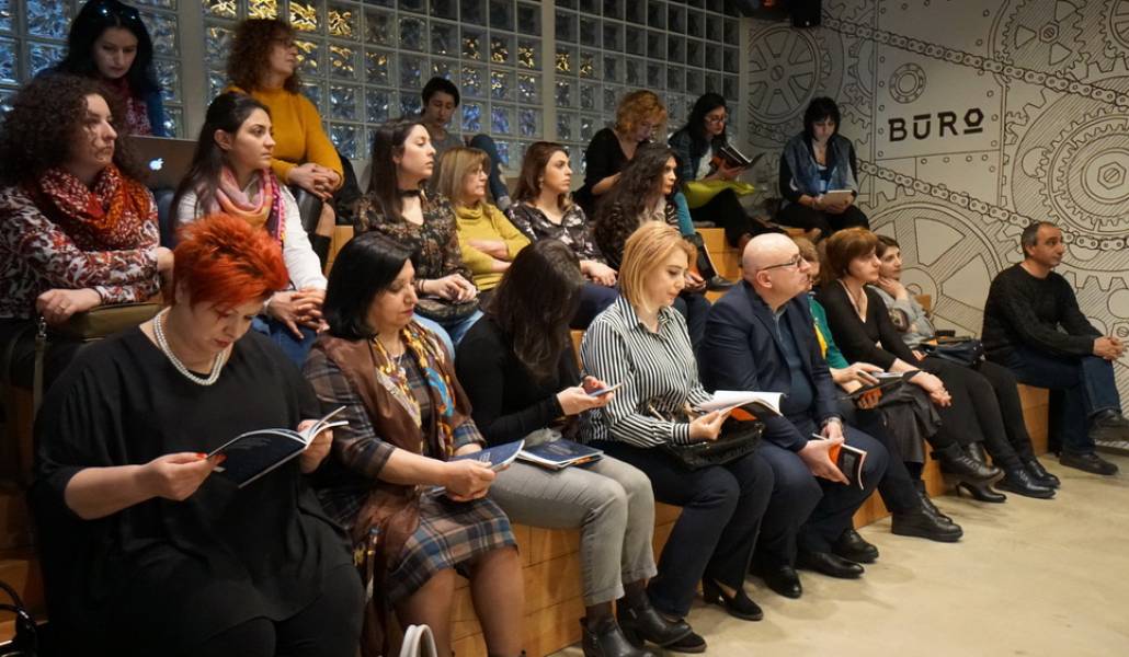 MIC-handbook-presentation_1