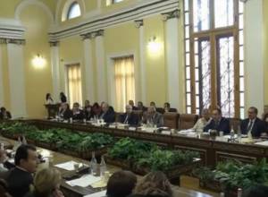 «Парламентский контроль в вооруженных силах РА»: Обсуждение