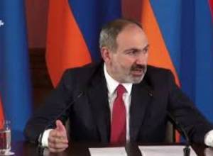 Как я могу поехать в Карабах и не отвезти туда мать служащего там моего сына: Пашинян