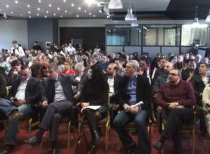 Ռեստորանատերերը ժողով էին անում. ծխելու արգելքին էլ անդրադարձան