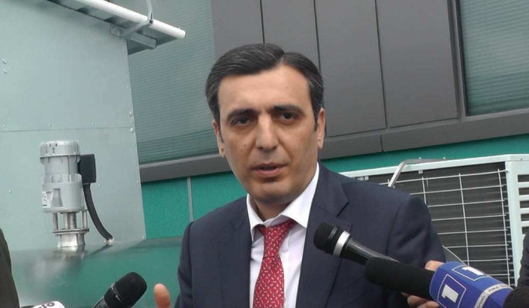 Սպայկայի-տնօրեն