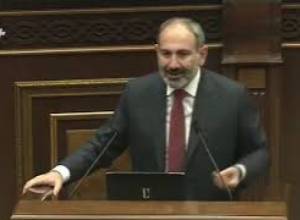 Հերթ  տալու, ղեկին ծխել-չծխելու, սիգնալ տալու-չտալու կուլտուրան կարևոր է. Փաշինյան