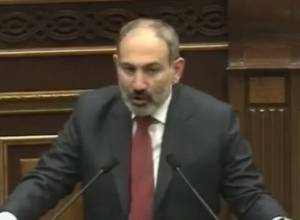 Эта революция началась с открытия дверей ЕГУ и двери ЕГУ должны оставаться открытыми: Пашинян