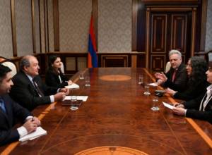 Armen Sarkissian holds meeting with IBM representatives