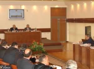 В преддверии выборов мэра