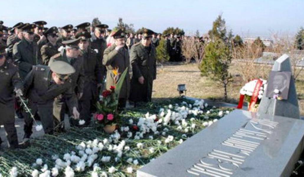 50a4c2ae189b827a408200eb6820bfcf