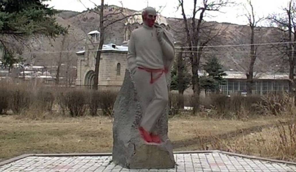 52469db7508645d409b7f70fd690b999