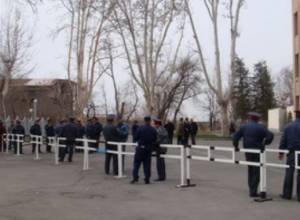 Решил наказать адвокатов по “делу семерых”