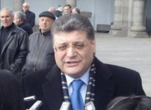 “Мы - рядом с народом”
