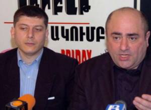 "Наследие": "Оппозиция победит"