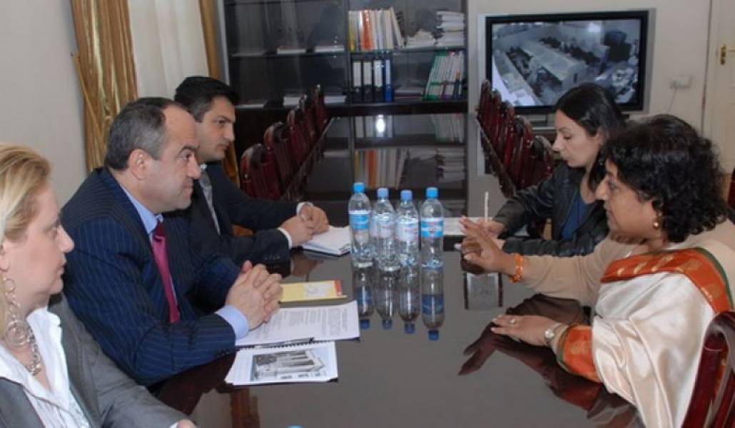 527b50bfea7d50b8a50ae40d802549ee