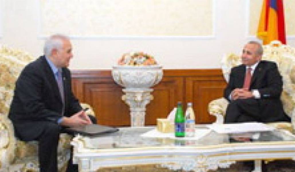 f3df47afe892b1d2a79b60cc49b8867c