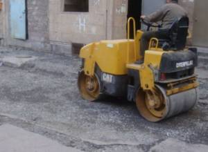 Асфальтируют накануне выборов