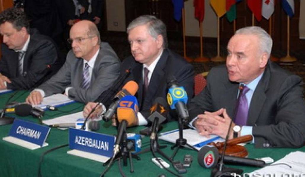 5f37dc04e66e685da54c6180e956f855