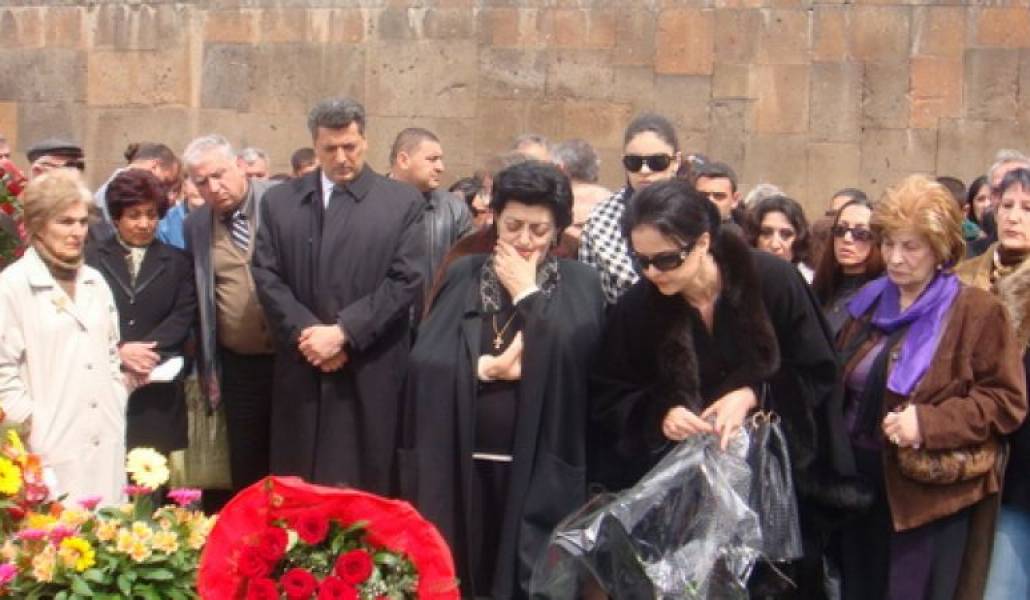 7223803b9260c773364497912adc165b