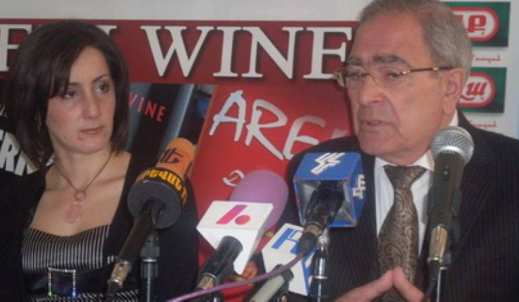 71aaafbb5dc4fda6b3b15320a6f0f3c4