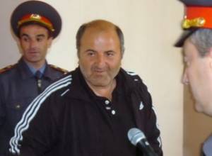 Свидетель в руках Акопа Акопяна ничего не видел