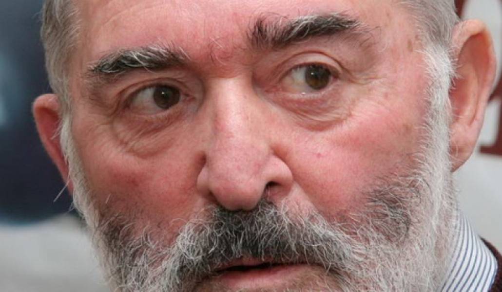 f7aa933c9b61eb90599258e5efd35a72