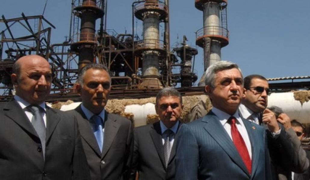 d2b266db47ae8e5ac216068b504bd83a