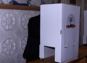 Проголосовали 226487 избирателей