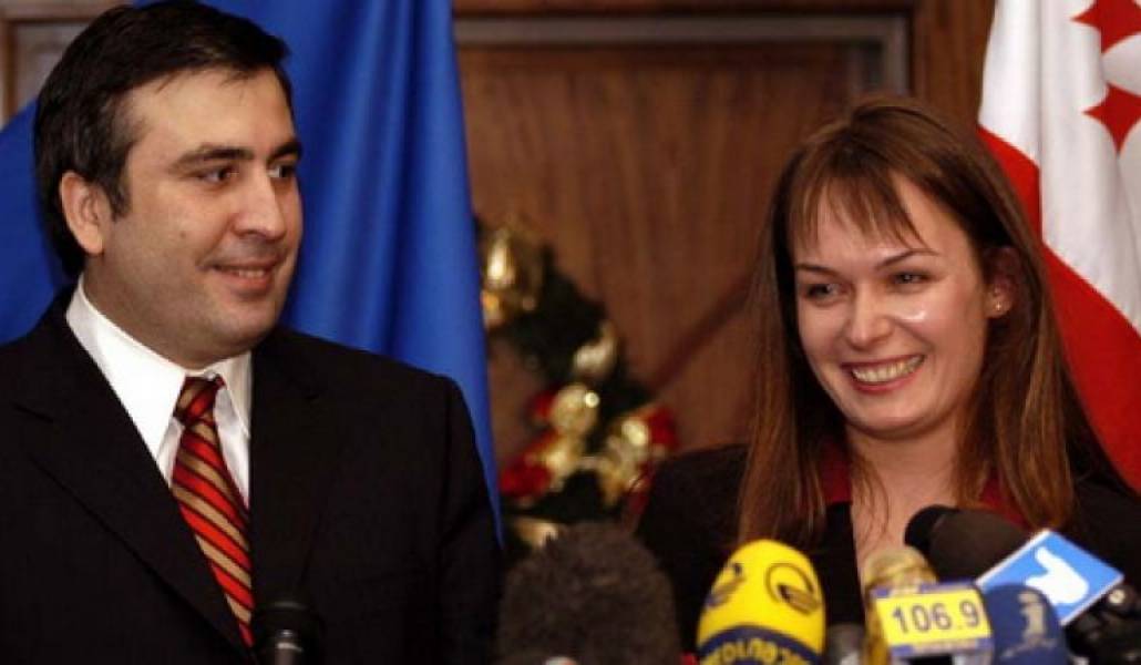 4ae293f3a457a790ee33101d04ff5723