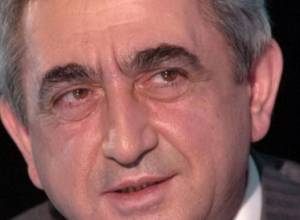 Поздравил, пообещав содействовать