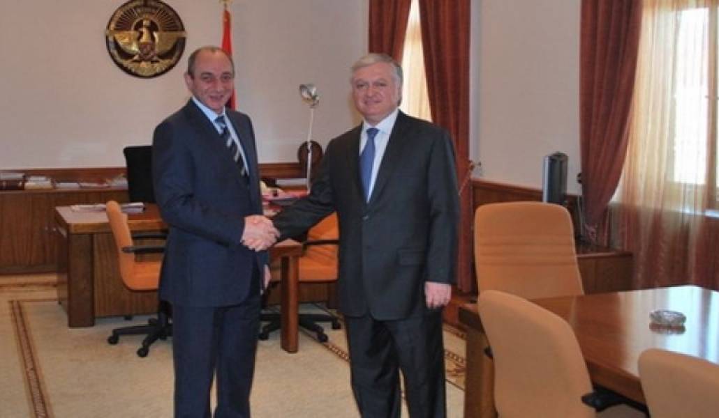 16b9d959e3a16612680f79be66f5143e