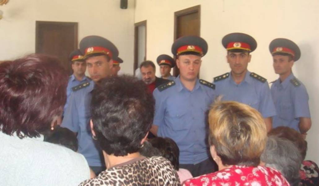 f2d9b44b207cc68281b71a5b6270cf8d