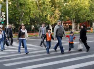 Полицейские пока предупреждают