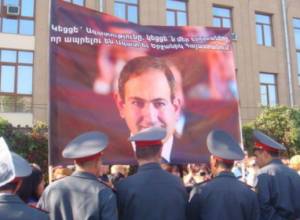 Очередь дошла до самоотвода Пилояна