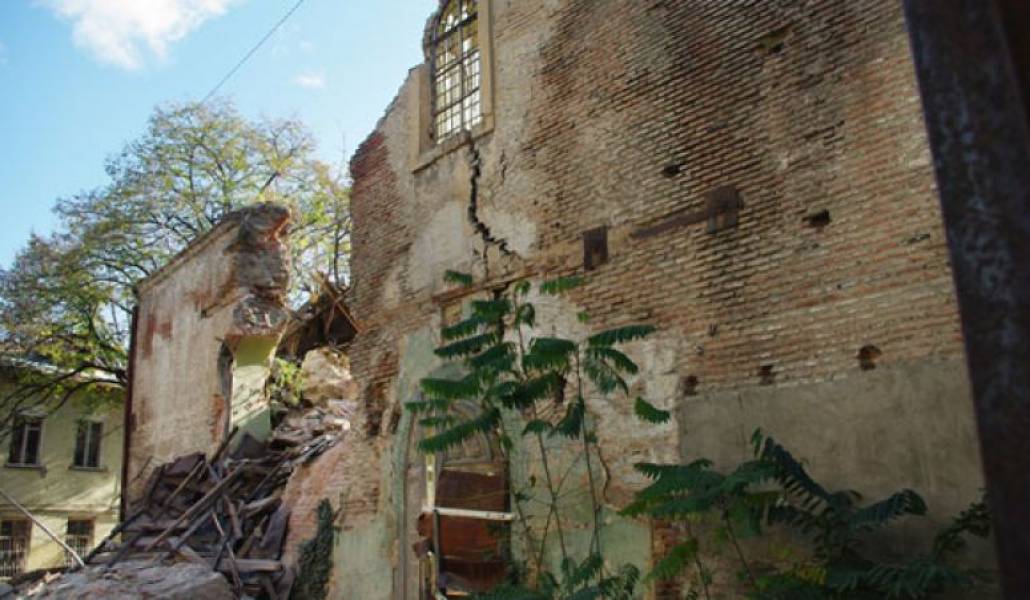 ad50b7550543c827188f4ddd42c97e4e