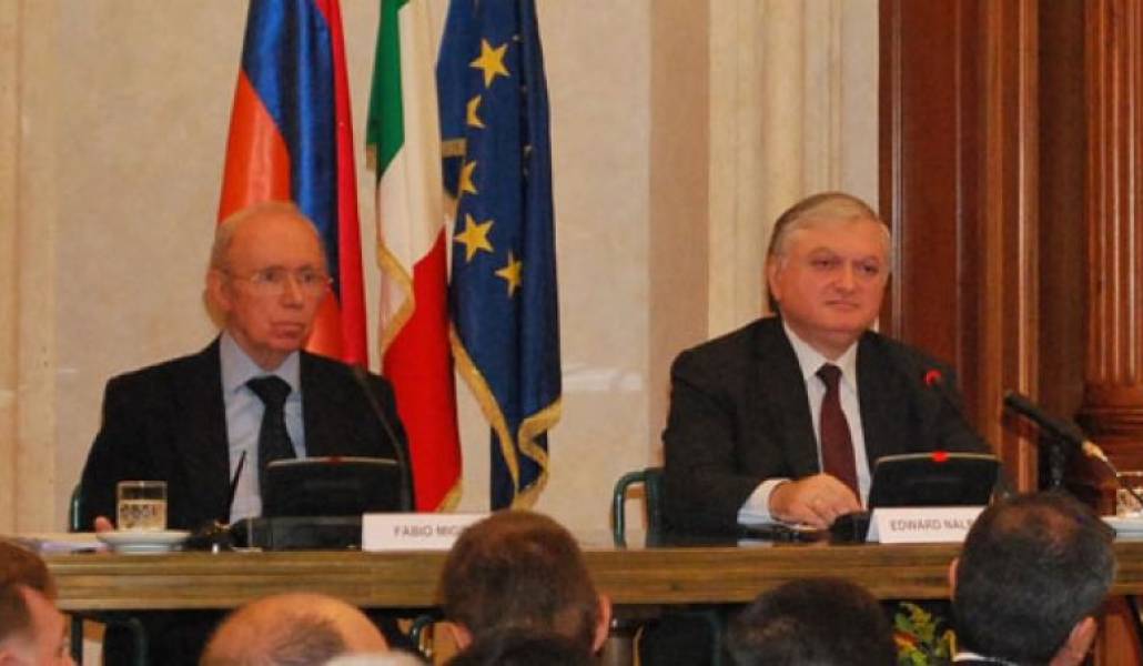 48d0d6a325d2002c802fb4b2182c6147