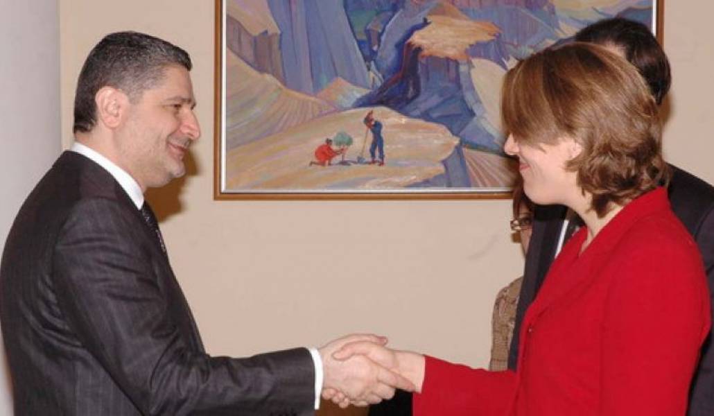 d7615ecc7a7c9e74cac13a286eccccff