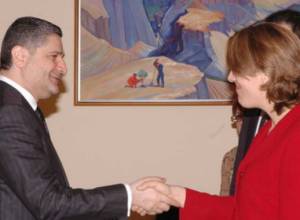 Омес завершает свою миссию