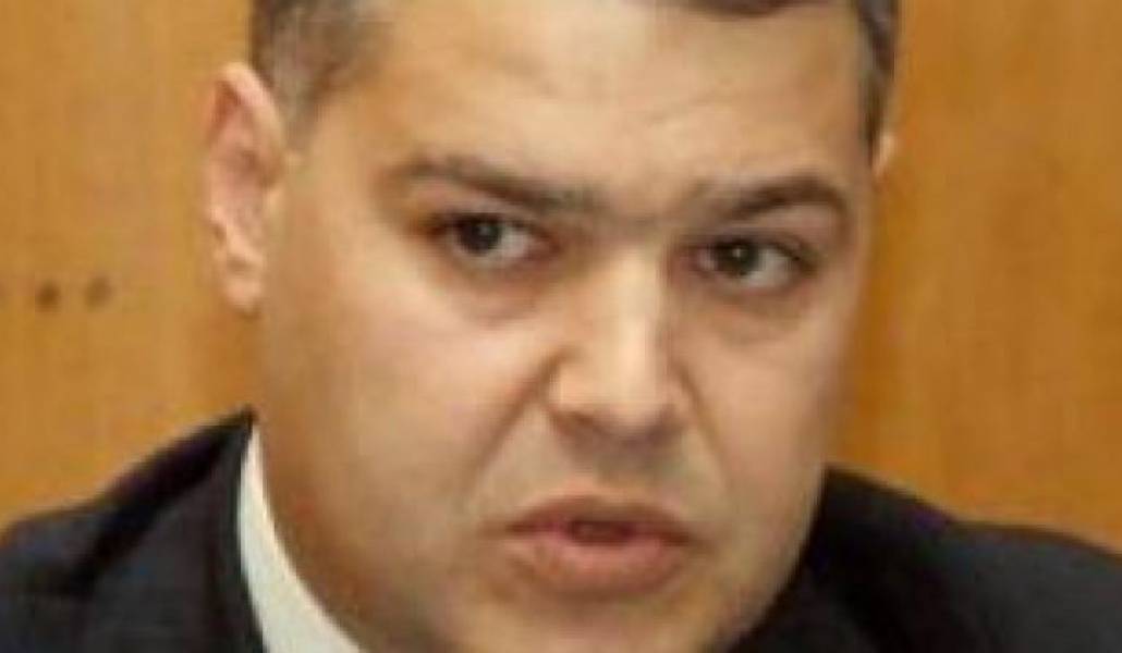 9da513d1f43e4b6f4033cbfd3f7d1f46