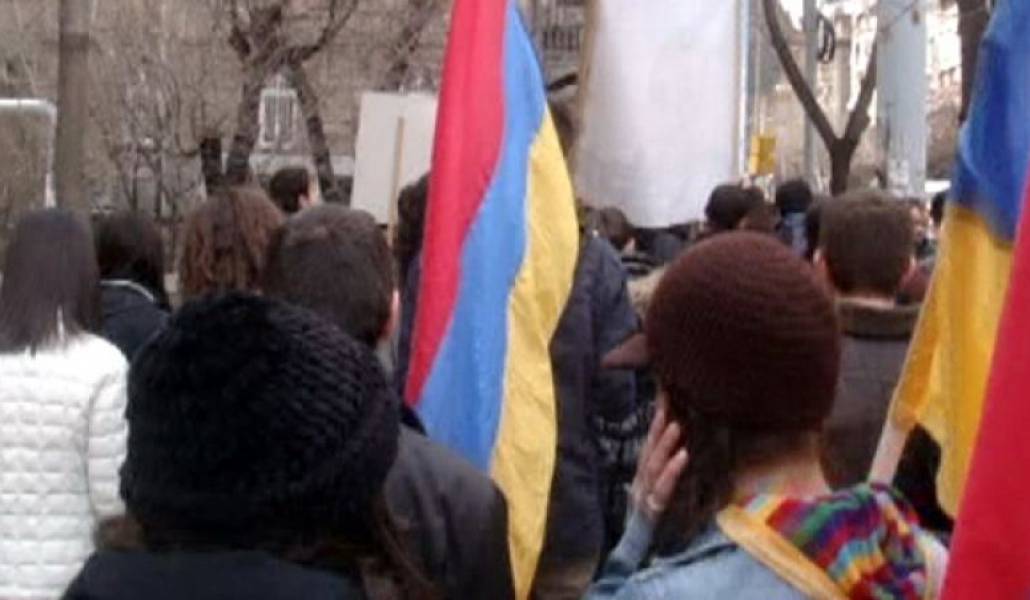 2a98c9c1501ae7514e3087692de74872