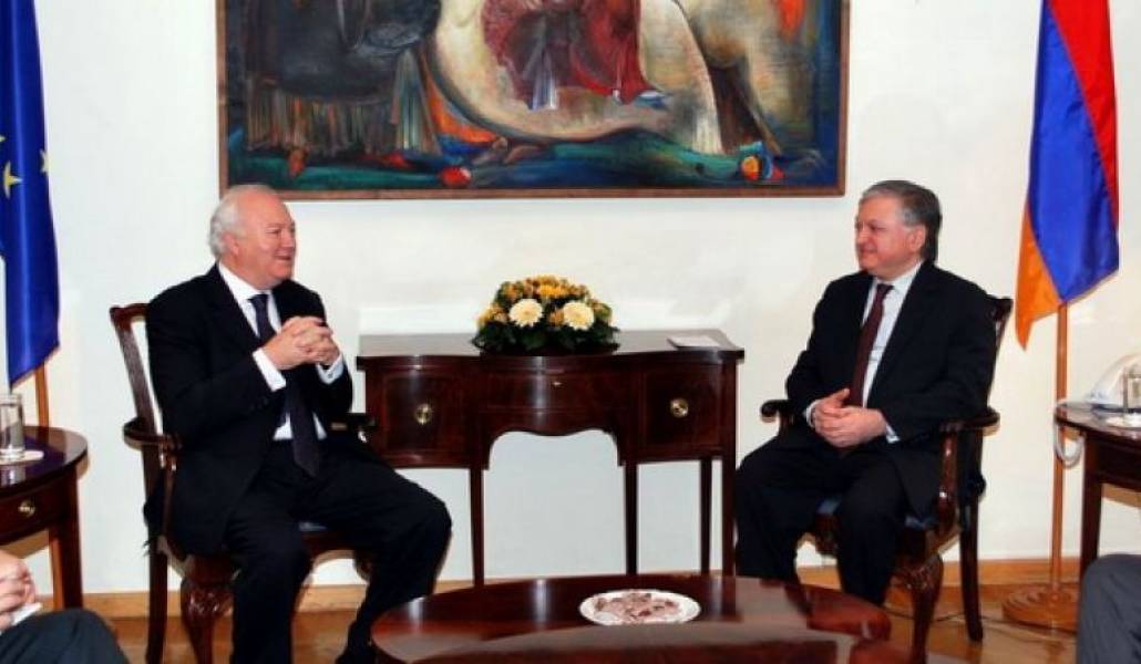 8981df8265b3e6f4bd8139f3a9608e6e