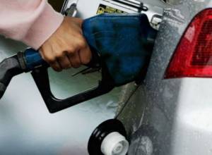 Кое-где бензин подорожал