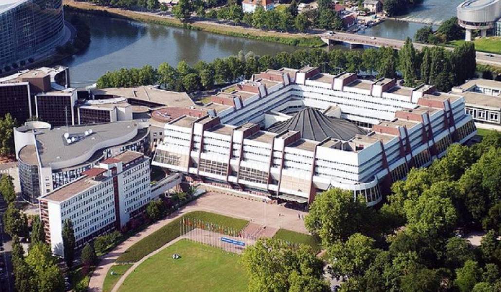 8bae7ccecbff791aa92f4ca267de372f