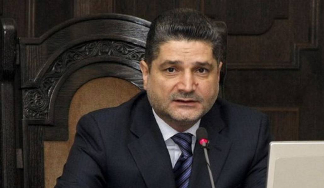 82434aadb45a77e890d301364a977523