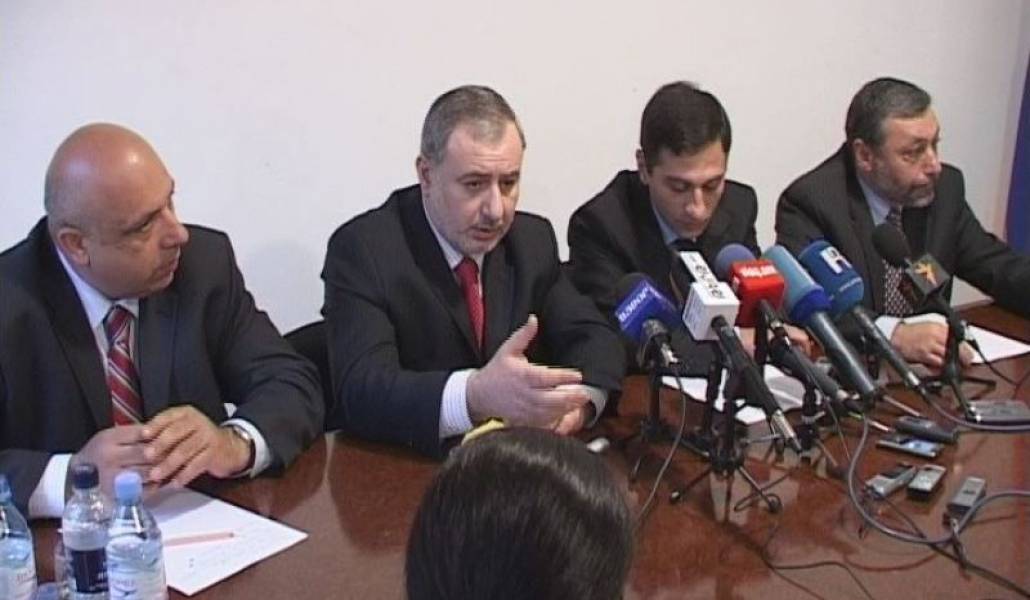 7ba534cde94e937419d23028f3e06417