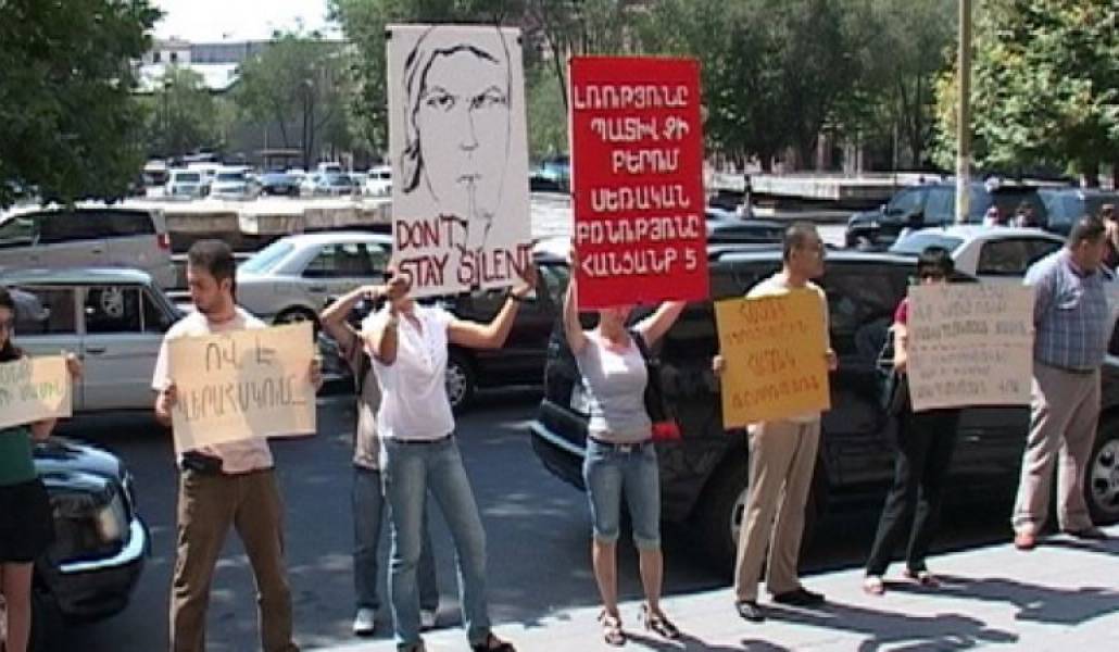 09dd90ec3edb68105bef1eda0dbf2ee2