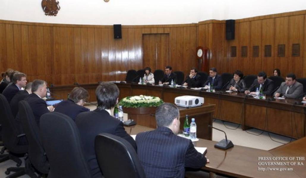 34d6e833a5f694626540642ca353962e